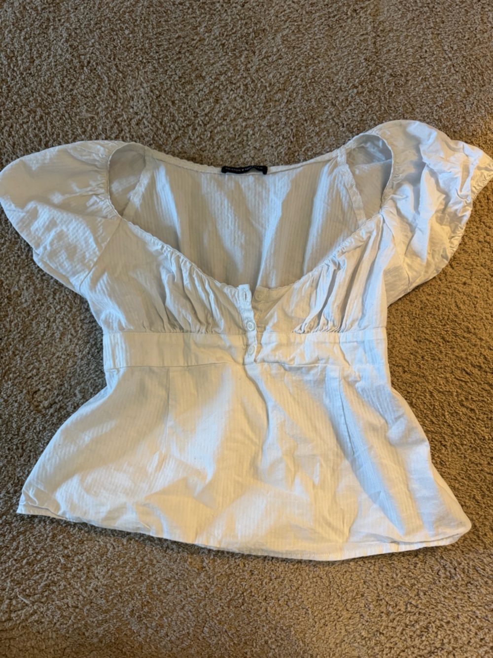 Brandy Melville Puffy Button Top